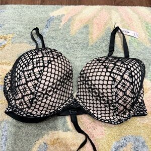Victoria's Secret Black and Cream Lace Bra NWT 36D